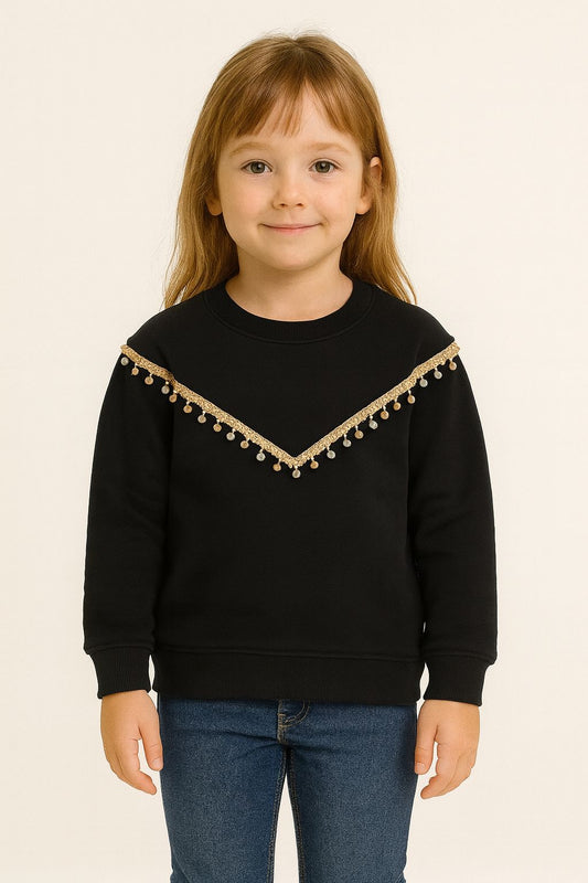 Black sweatshirt with golden tassel